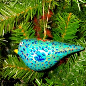 Bird Christmas Ornament in Excellent Shape. Handpainted Paper Mache very light.